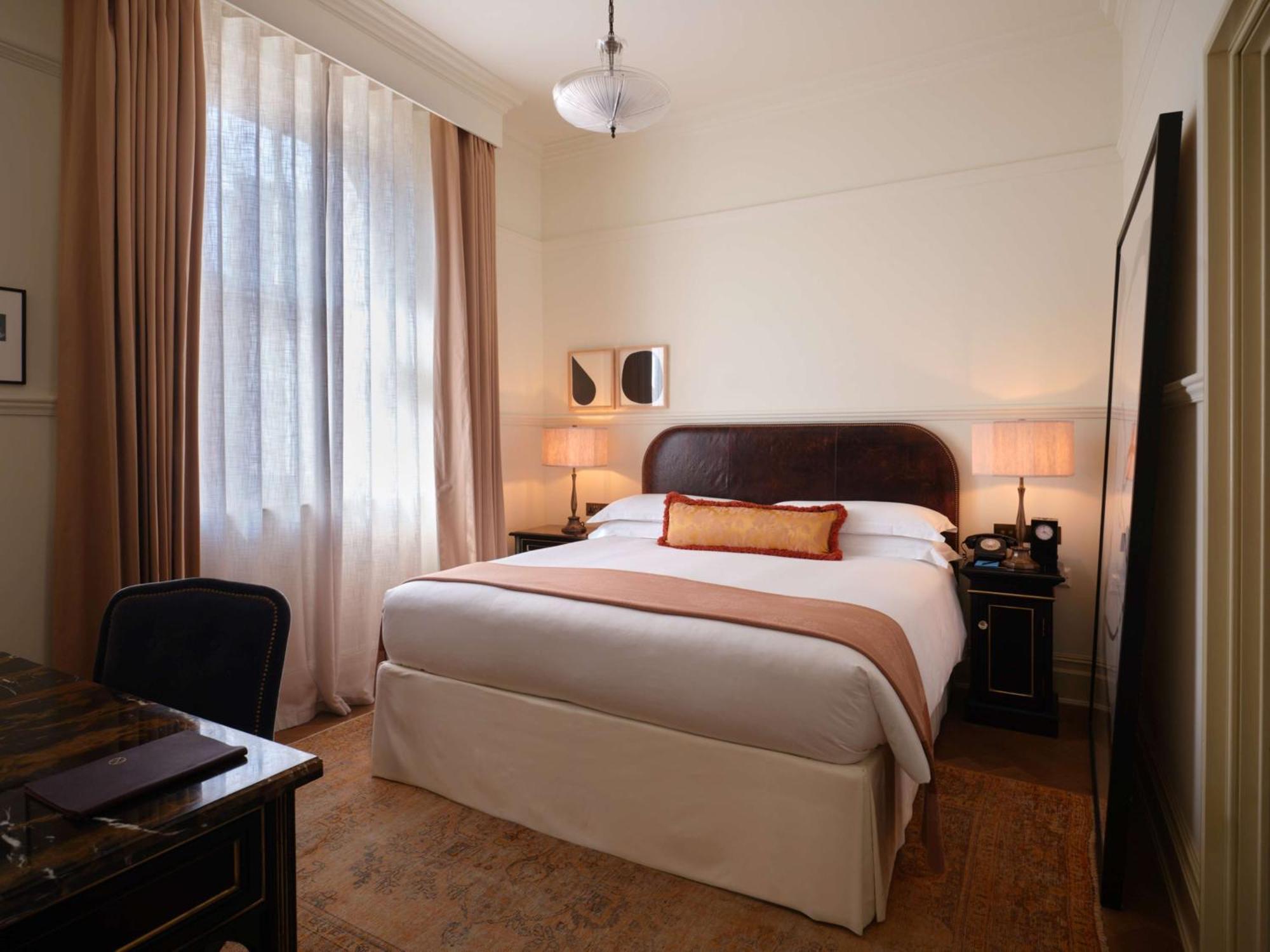 Nomad London Hotel Ngoại thất bức ảnh A room at the hotel